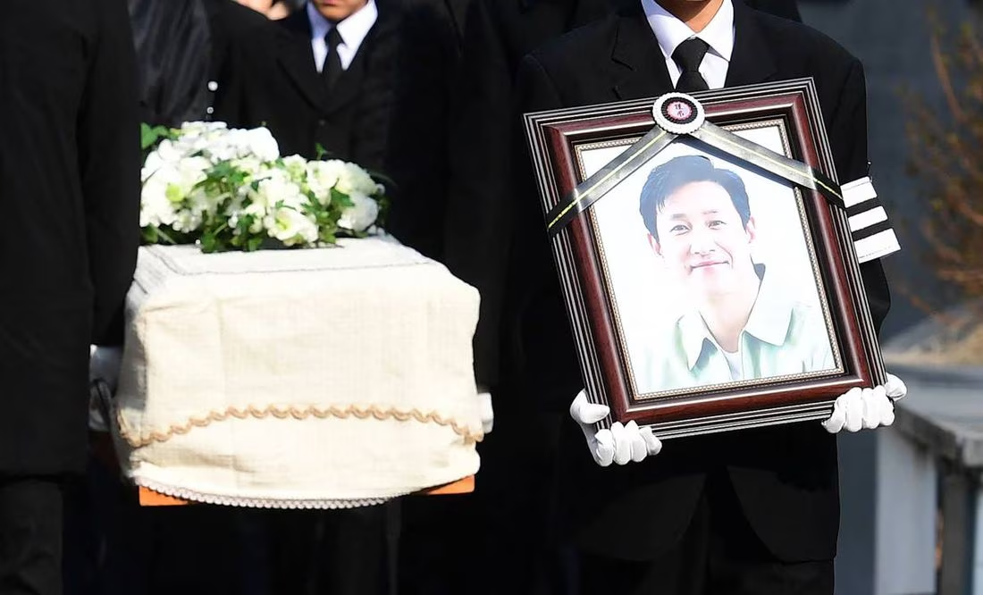 Lee Sun-kyun, actor de «Parásitos», recibe entre lágrimas el último adiós