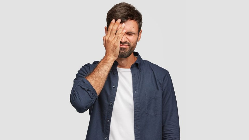 Estas frases son las que utiliza la gente insegura y que los frena en su desarrollo laboral, según un experto