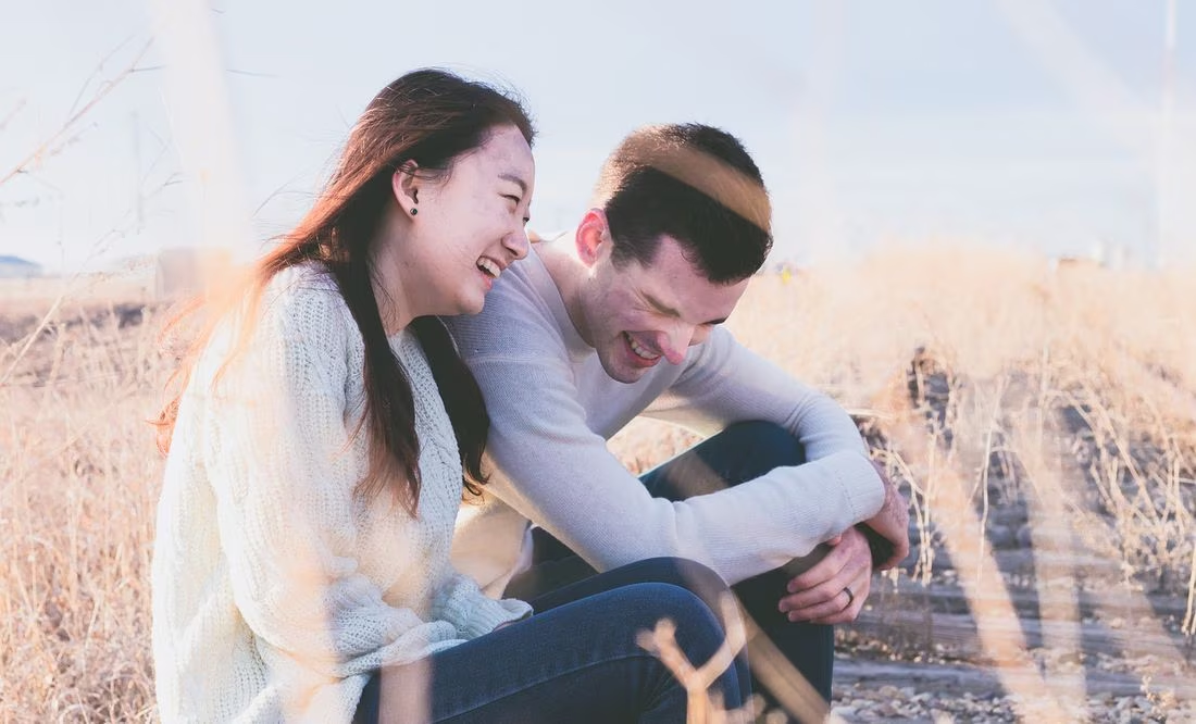 Los 5 hábitos que debería implementar para ser feliz, según la ciencia