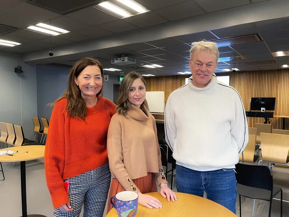 Junto a dos ganadores del Nobel, una científica argentina logró descifrar un mecanismo cerebral para organizar el orden de las cosas