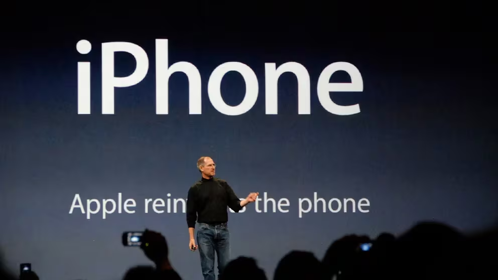 Por qué Apple da sus anuncios siempre a la misma hora