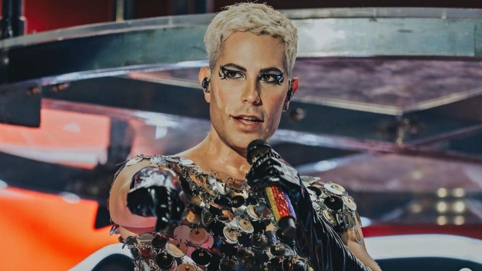 Christian Chávez sorprende con sus icónicos vestuarios en los conciertos de RBD, ¿quién es su diseñador?