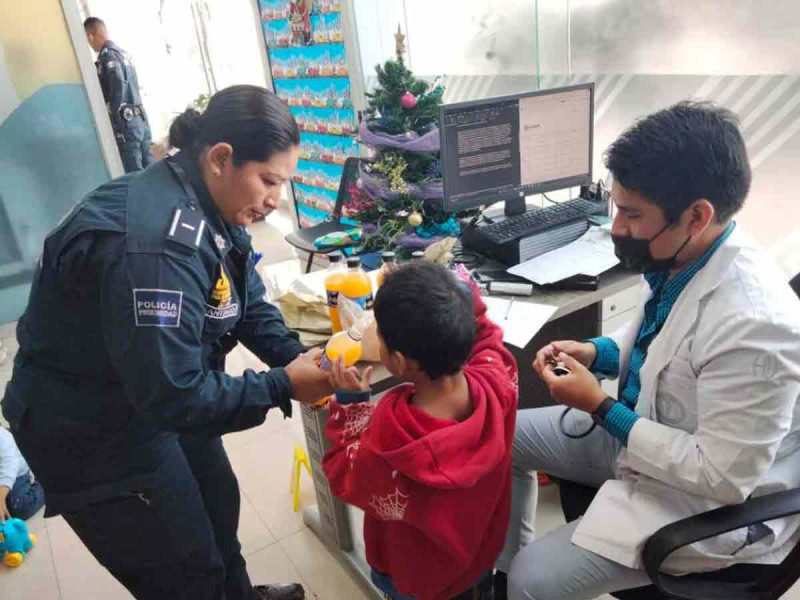 Abandonados y con desnutrición; policías rescatan a 6 menores en Nuevo León