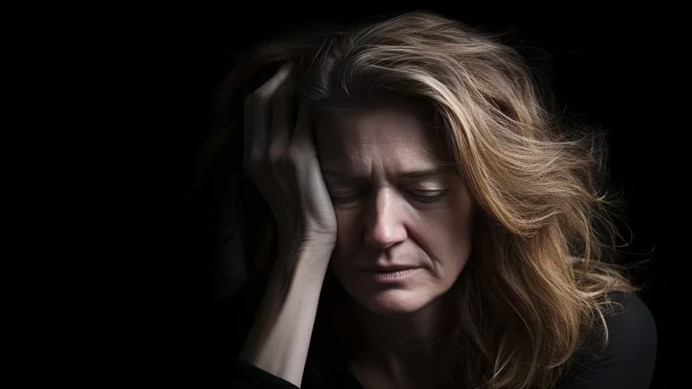 Pensamientos suicidas: los expertos de Clínica Mayo explican cómo intervenir a tiempo