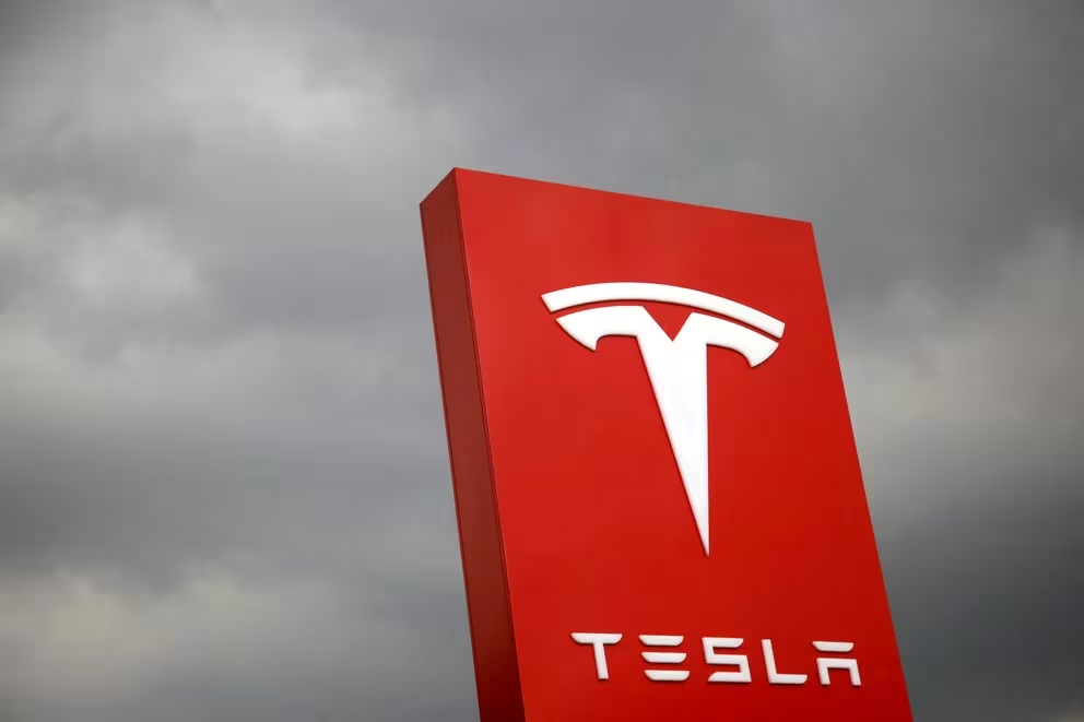 Tesla anuncia cambios en su gigafactoría de ChinaLa empresa realizó una ceremonia para celebrar la adquisición del terreno aledaño a la fábrica en Shanghái