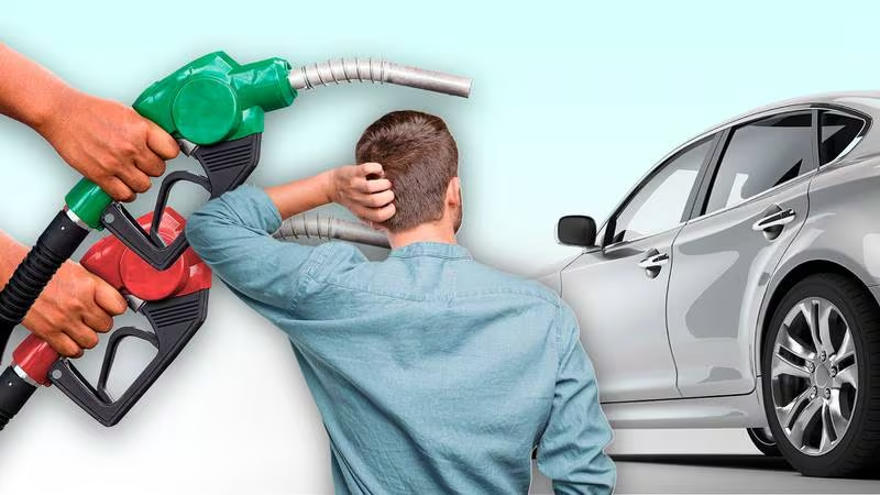 Llenar el tanque de tu auto podría salirte 10 pesos más caro en 2024… Te explicamos por qué
