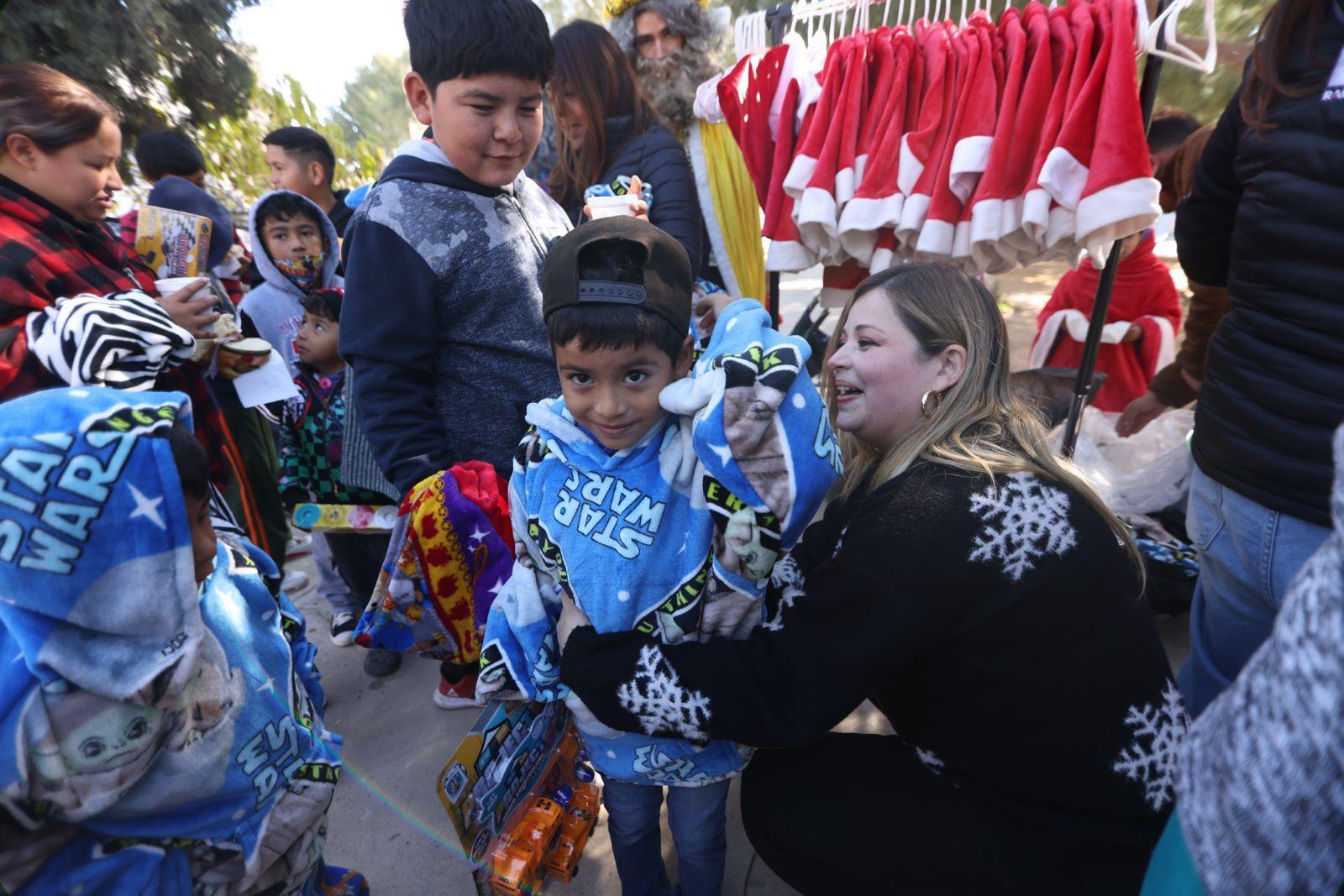 Llevará Ana Lucía juguetes a niños de comunidades rurales
