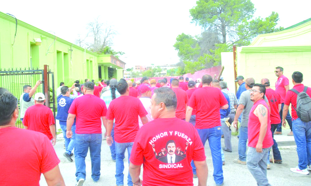 Buscan intervenir en tema legal de AHMSA