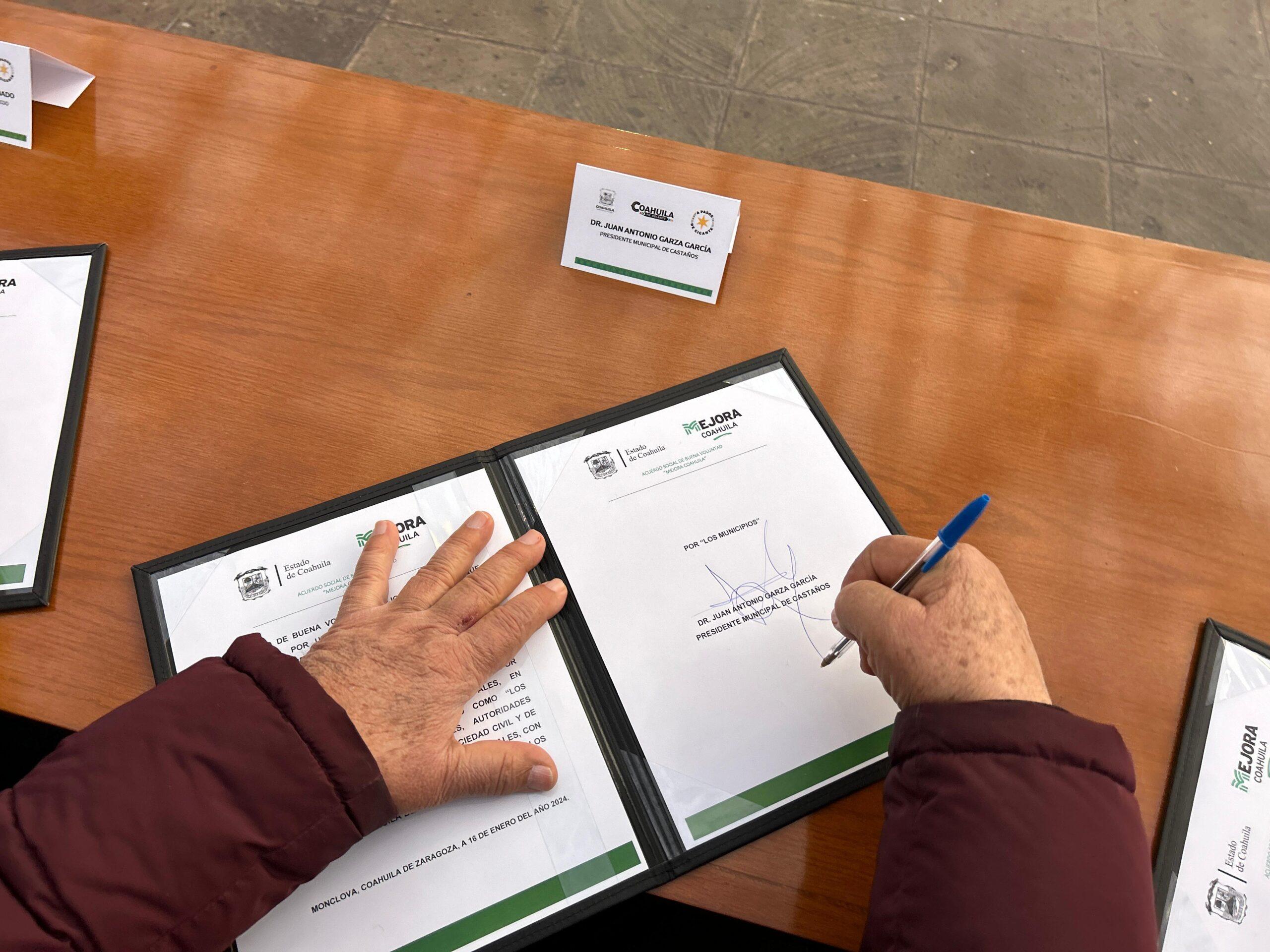 Participa Castaños en  “Mejora Coahuila”