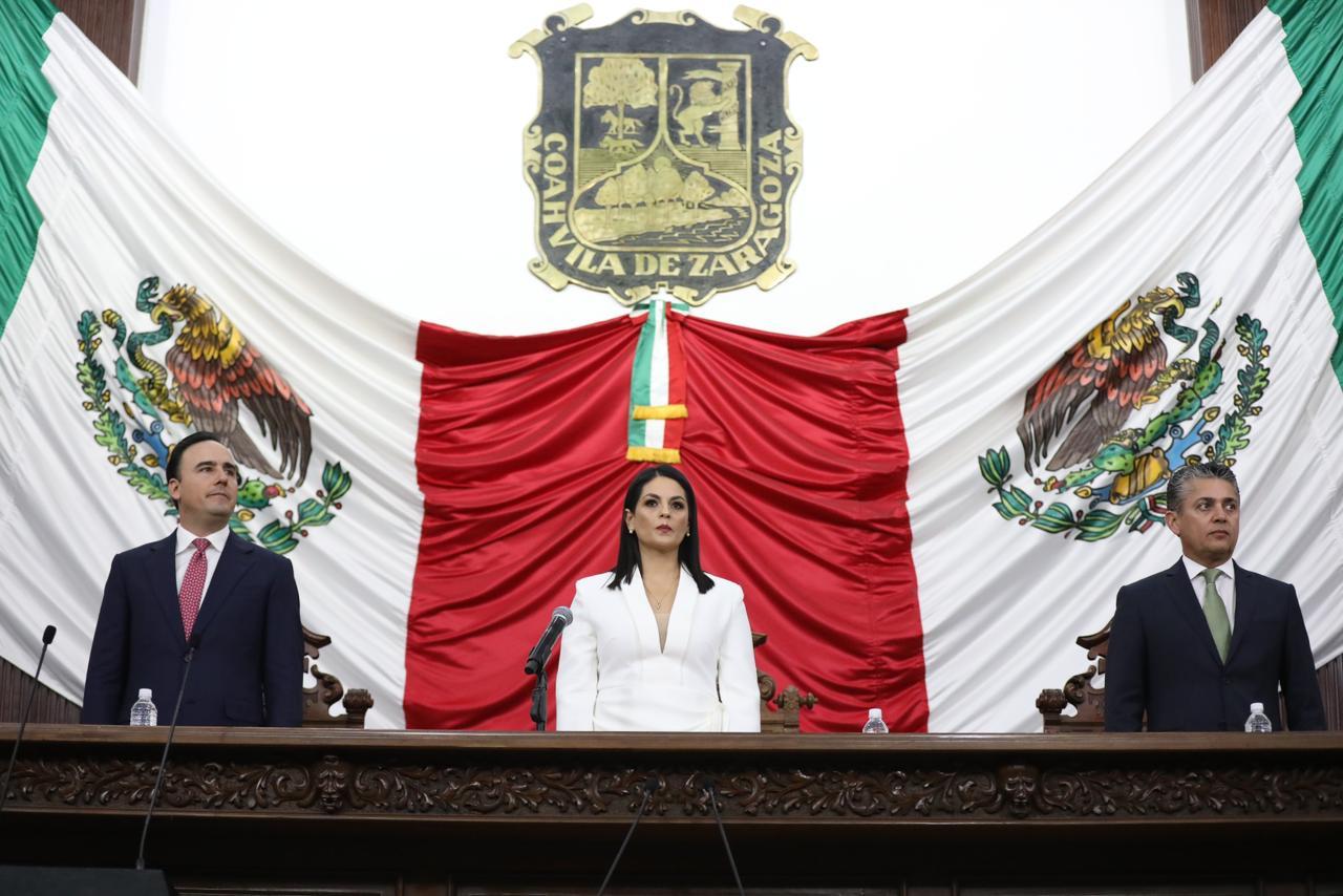 Asume Luz Elena Morales Presidencia del Congreso