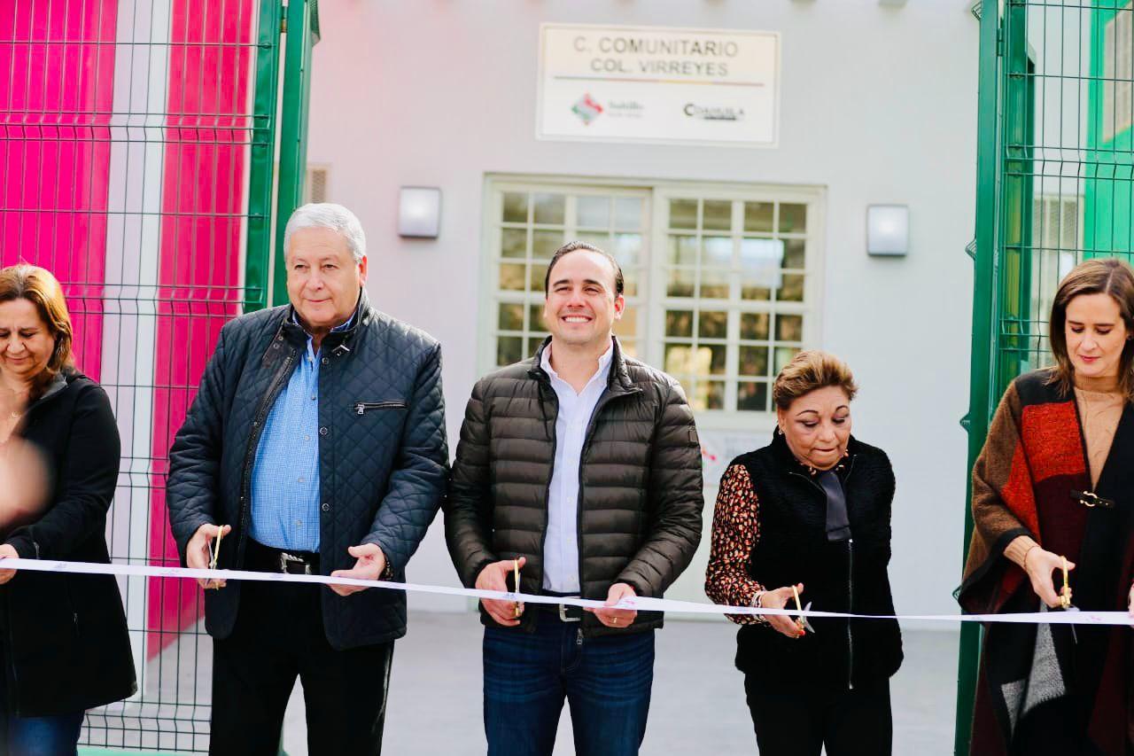Inauguran Manolo y Fraustro Centro Comunitario Virreyes