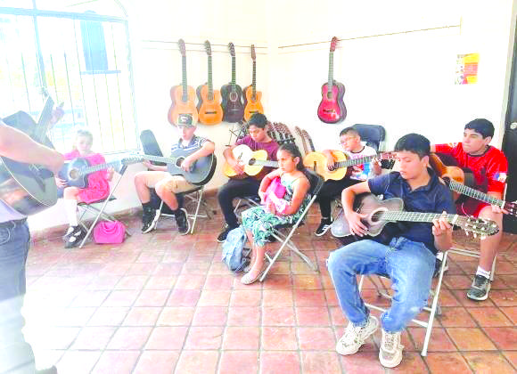 Invita Casa de las Artes a participar en talleres
