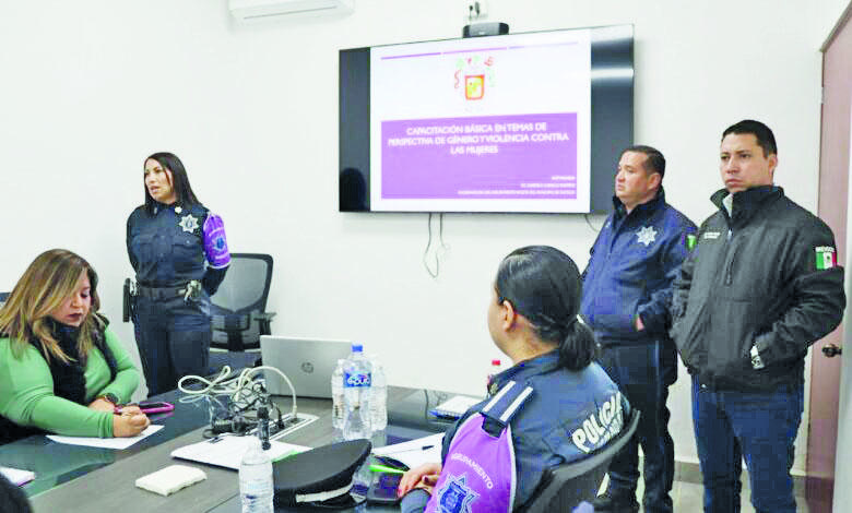 Instruyen al Agrupamiento Violeta en enfoque de género