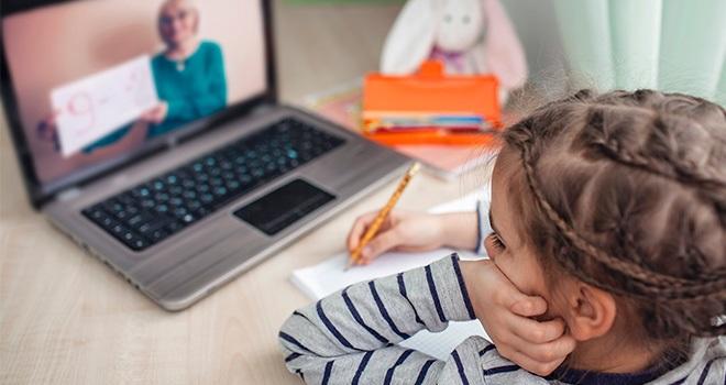 Buscan instaurar clases en línea días más fríos