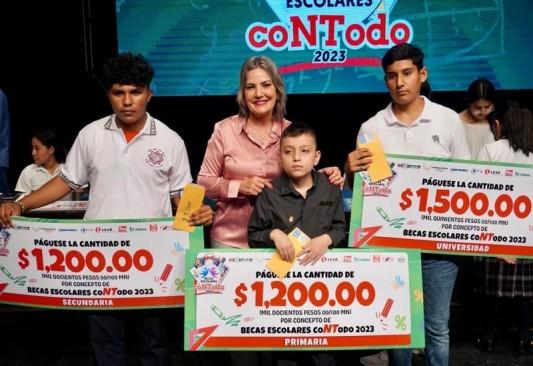 Buscan autorización de presupuesto para Becas