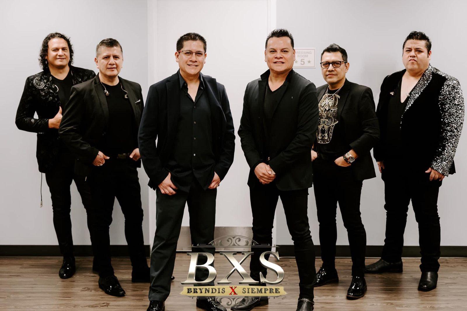 El grupo musical BXS (Brindis por siempre) sufre accidente Carretero en Perú