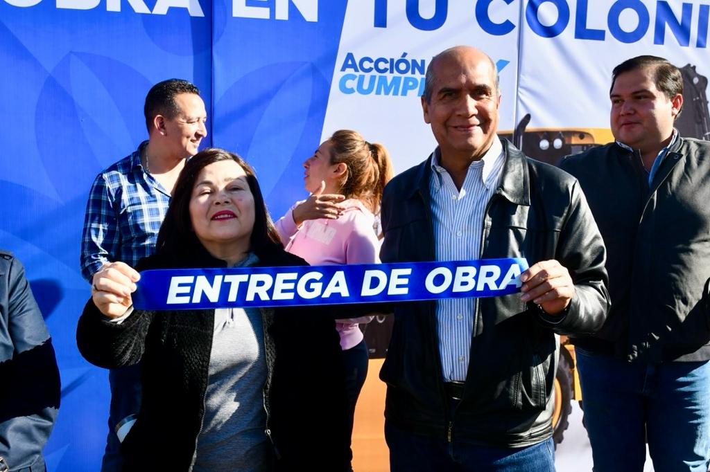 Recarpetean tras 40 años calle Costa Rica