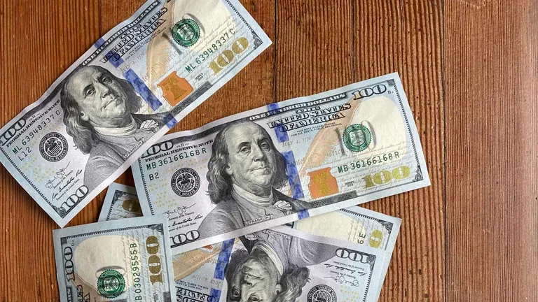 Precio del Dólar Hoy 6 de Enero 2024 en México: Así Amaneció el Peso en el Tipo de Cambio