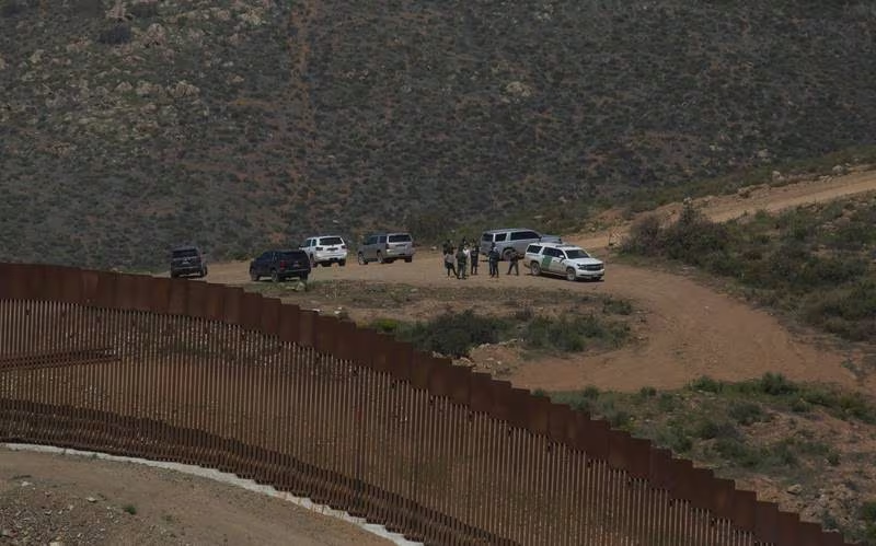 Se estrella helicóptero de Texas que patrullaba frontera con México