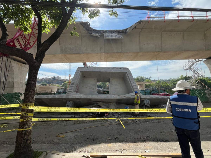 Vecinos reportan caída de otra estructura del Tren Interurbano y temen por obra