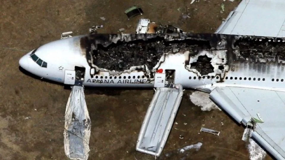Se estrella avión de Northwestern Air en Canadá