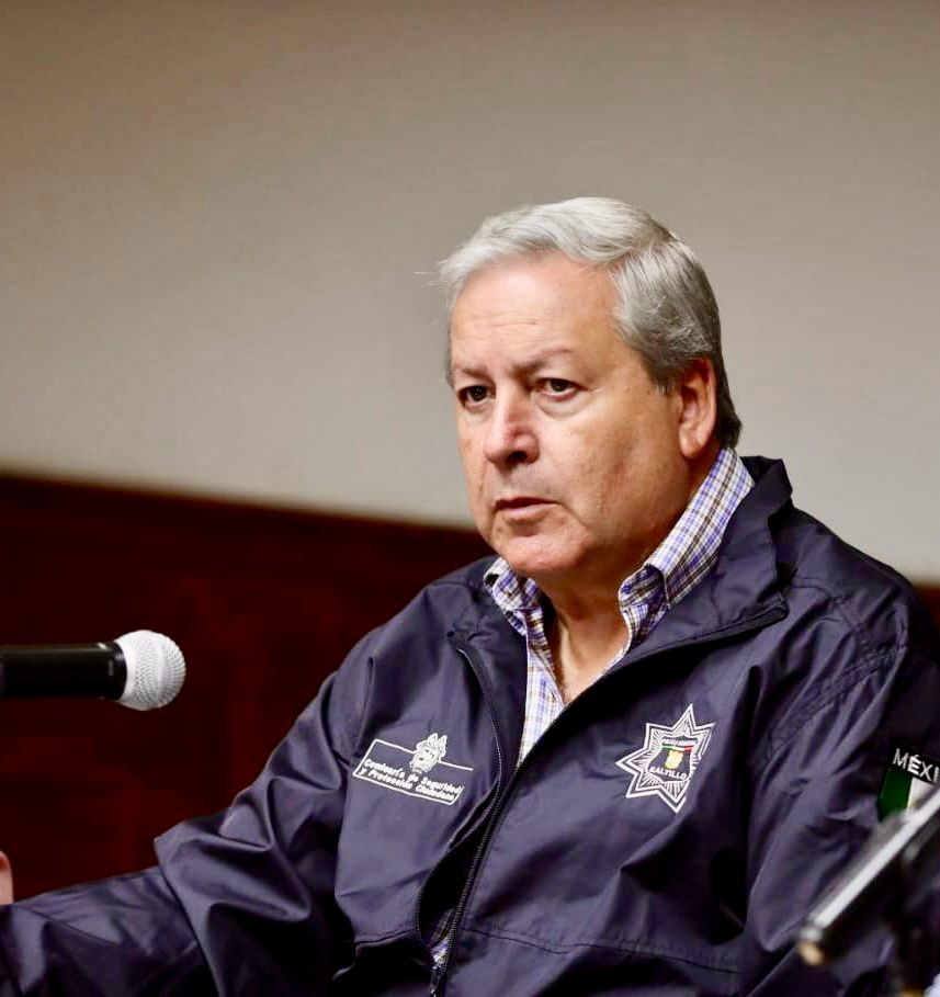 Cuidar de la población y llevarle beneficios, prioridad de Chema Fraustro