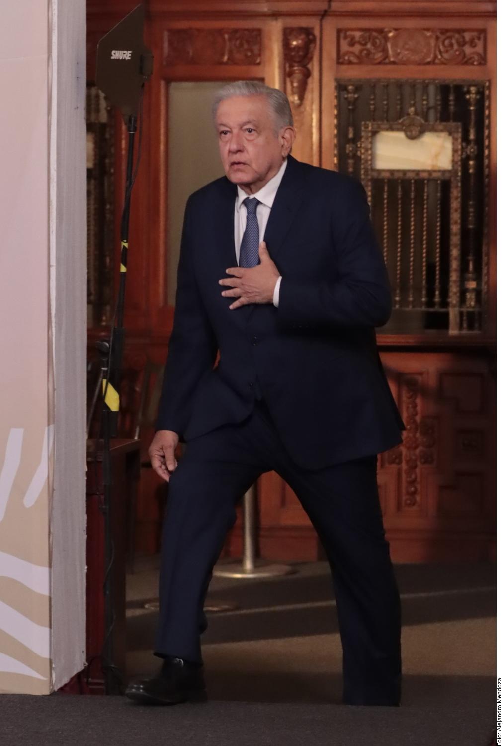AMLO responde ante reportajes de supuestos vínculos con el narco; «me van a seguir haciendo lo que el viento a Juárez», dice
