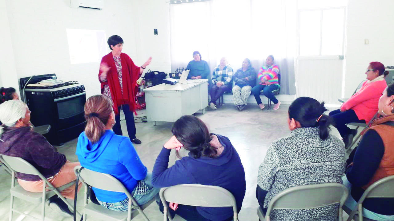 Imparte DIF Taller de manejo del estrés en Nuevo Barroterán