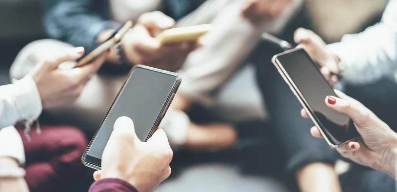 Alimentan redes sociales fenómeno individualista