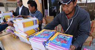 Ordena Suprema Corte entregar libros de texto