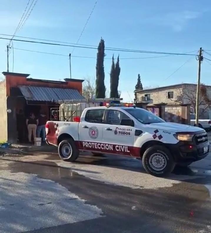 Cortocircuito causa incendio en vivienda