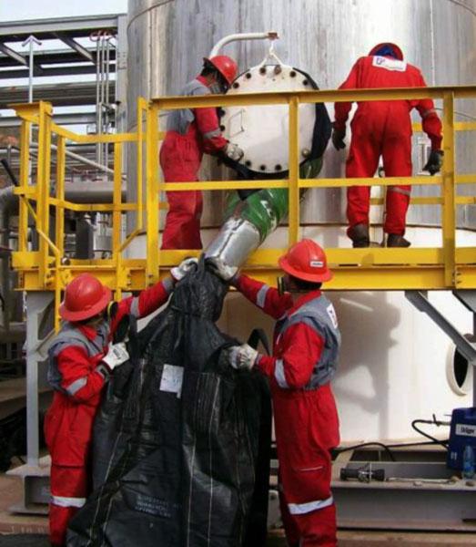 Despide PEMEX a 5 mil