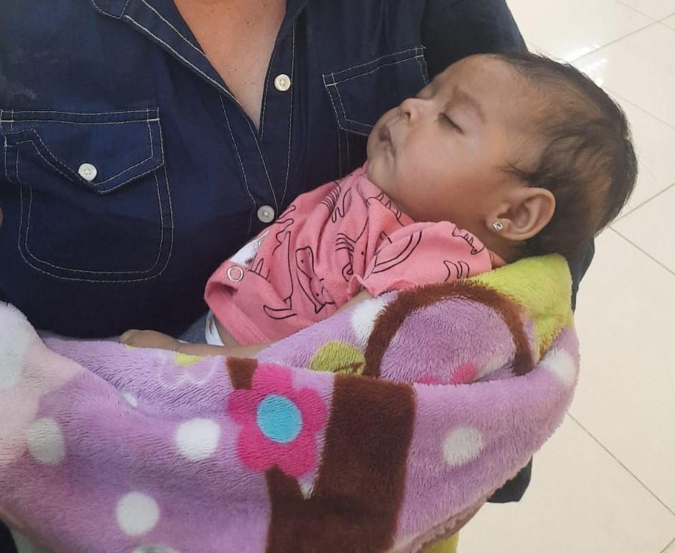 Mejora salud de la bebé Scarlett