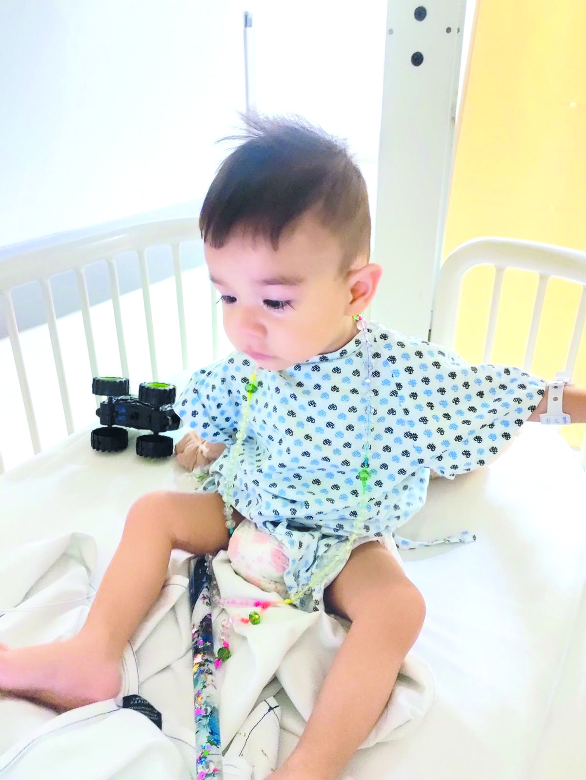 Se va recuperando el pequeño Yusak