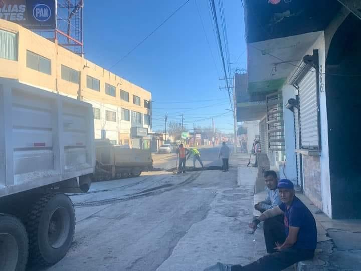 Agradecen pavimentación vecinos de la Cuauhtémoc