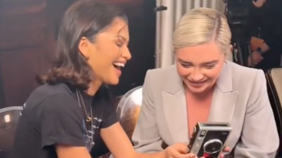Florence Pugh y Zendaya se vuelven virales por su divertida sesión de FOTOS en la presentación de «Dune 2»