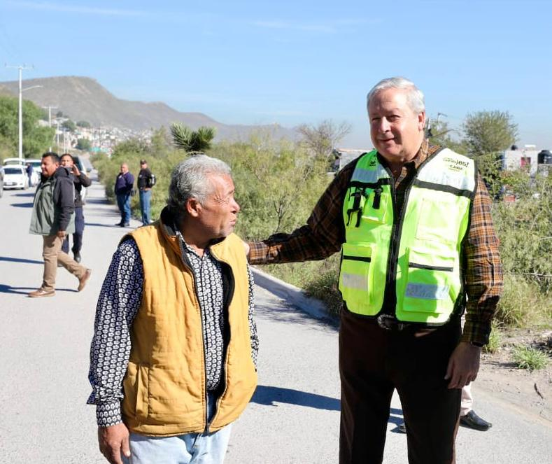 Lleva Chema Fraustro a colonias pavimento y otros beneficios sociales