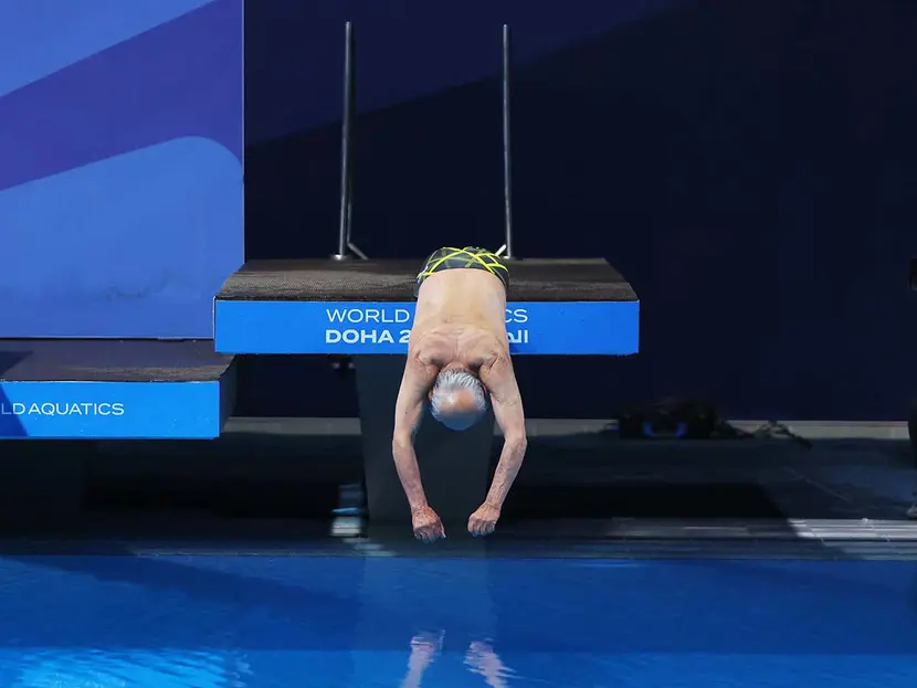 ¡A sus 100 años se echó un clavado y le dieron medalla en el Mundial!