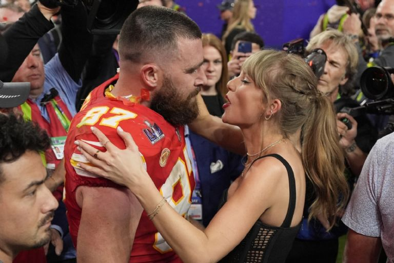 Travis Kelce le dijo estas tres palabras a Taylor Swift tras ganar el Super Bowl