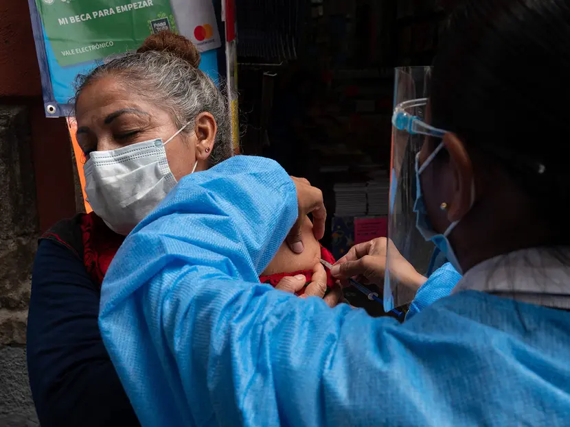 Nuevo León en alerta por brote mundial de sarampión, ‘más contagioso que covid’