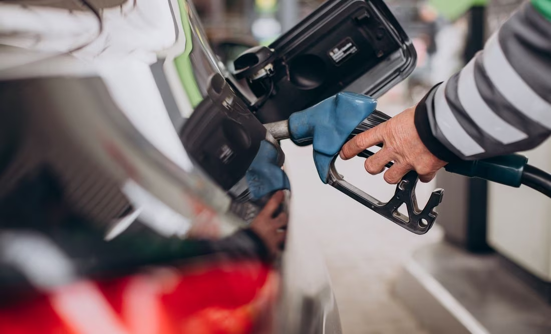Cómo pagar la gasolina para poder deducirla ante el SAT