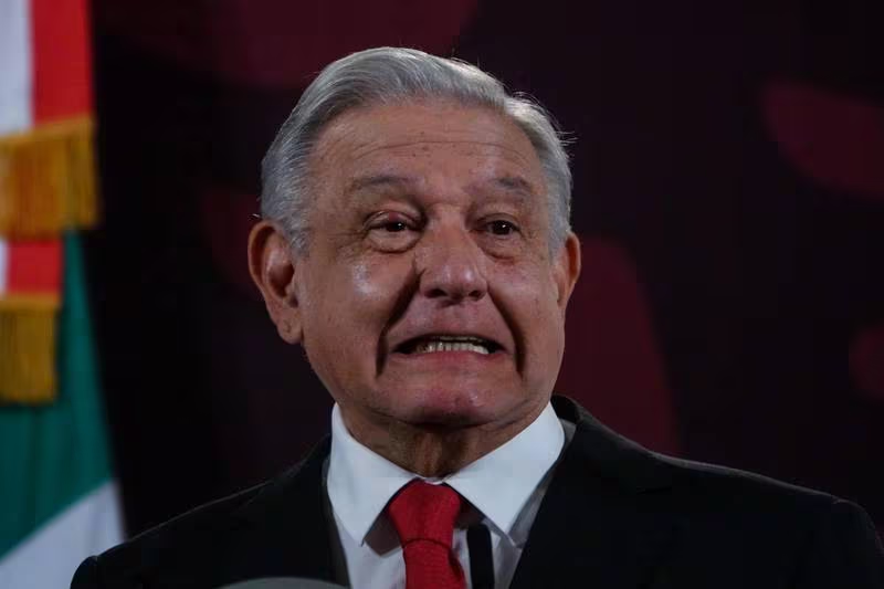 NYT señala que fundador de Los Zetas pagó a colaboradores de AMLO para salir de prisión