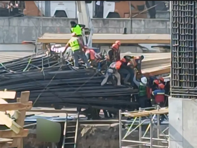 Se desploma estructura en Cetram Santa Martha CDMX, hay varios lesionados