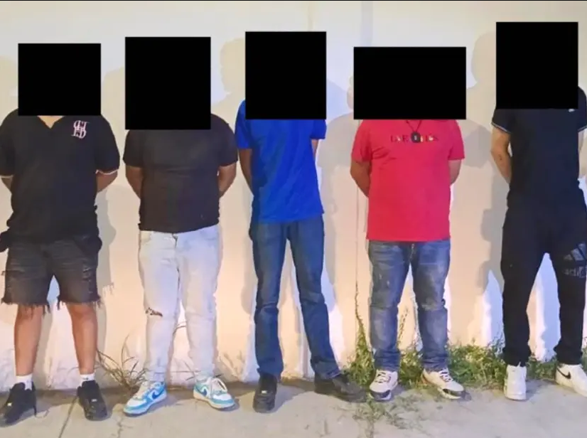 Caen 6 personas con armas de uso exclusivo del Ejército; uno tiene 14 años