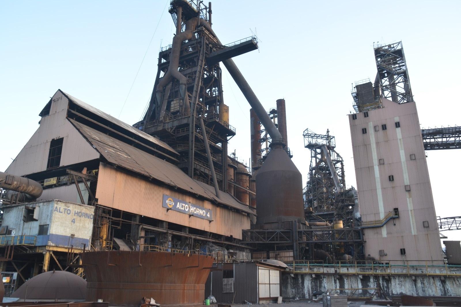 Se amparan contra Juez del Concurso Mercantil