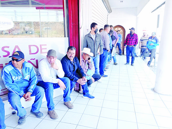 Roba el Infonavit a empleado 464 mil