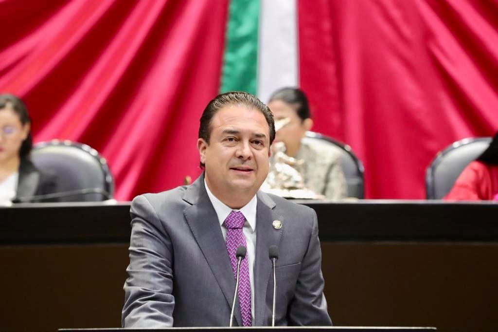 Propone Bueno habilitar teletrabajo o guarderías en apoyo a trabajadoras