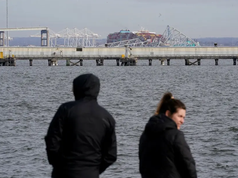 Descartan ‘ataque terrorista’ en choque de buque contra puente en Baltimore; hay 7 desaparecidos
