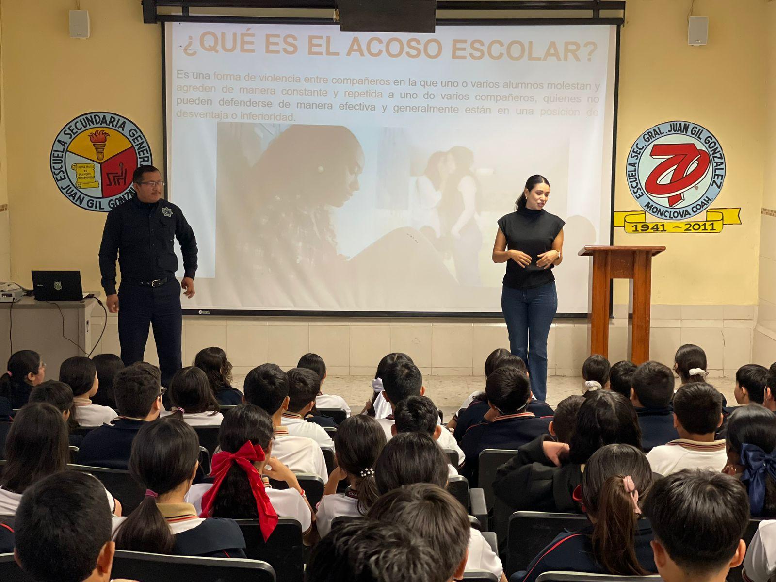 Lleva SP conferencia sobre acoso escolar