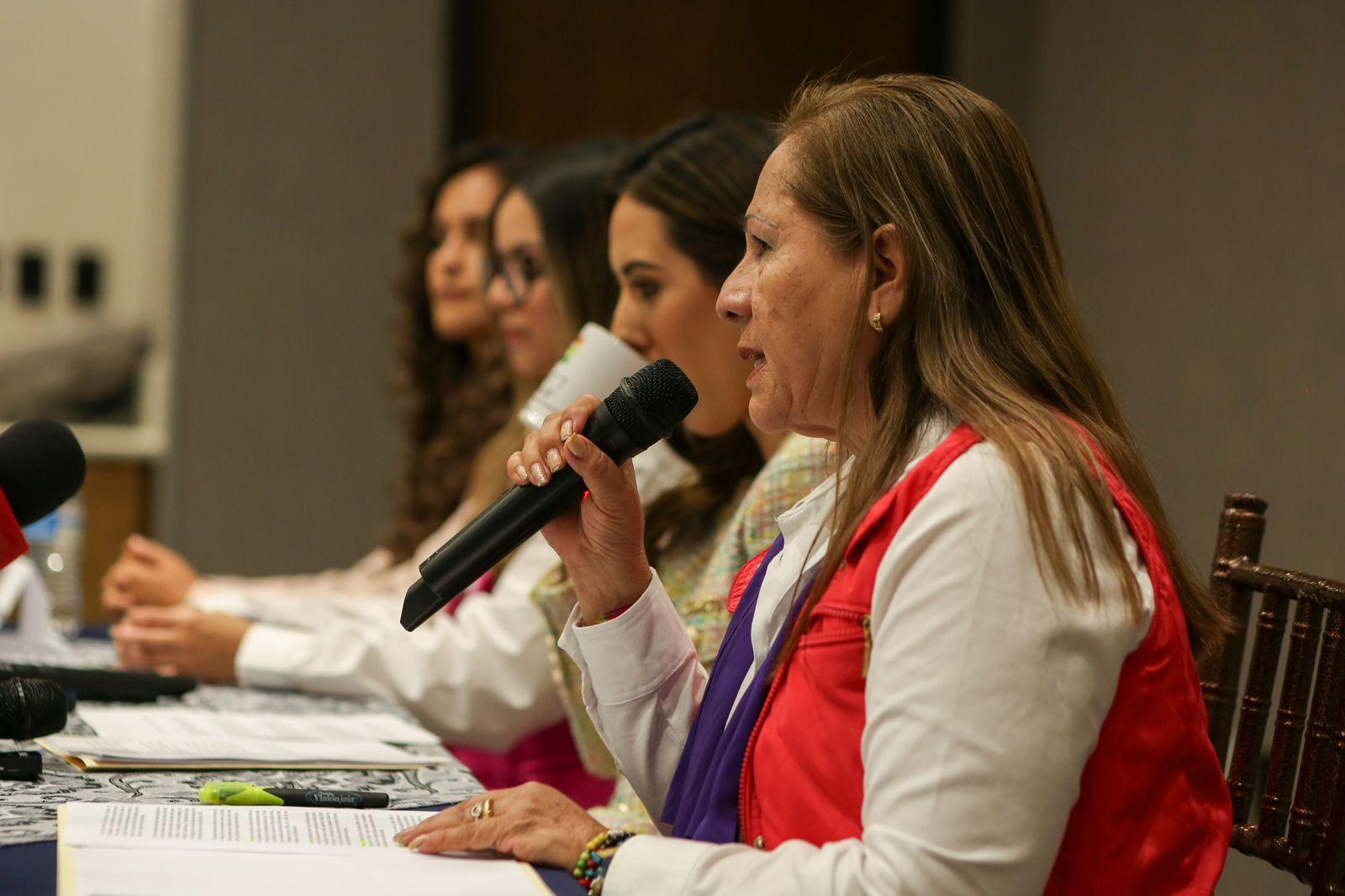Presenta Guadiana manifiesto feminista